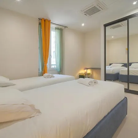 Apartment 3 Pieces Climatise Refait A Neuf En 2025 Carre D'Or A2B194 *